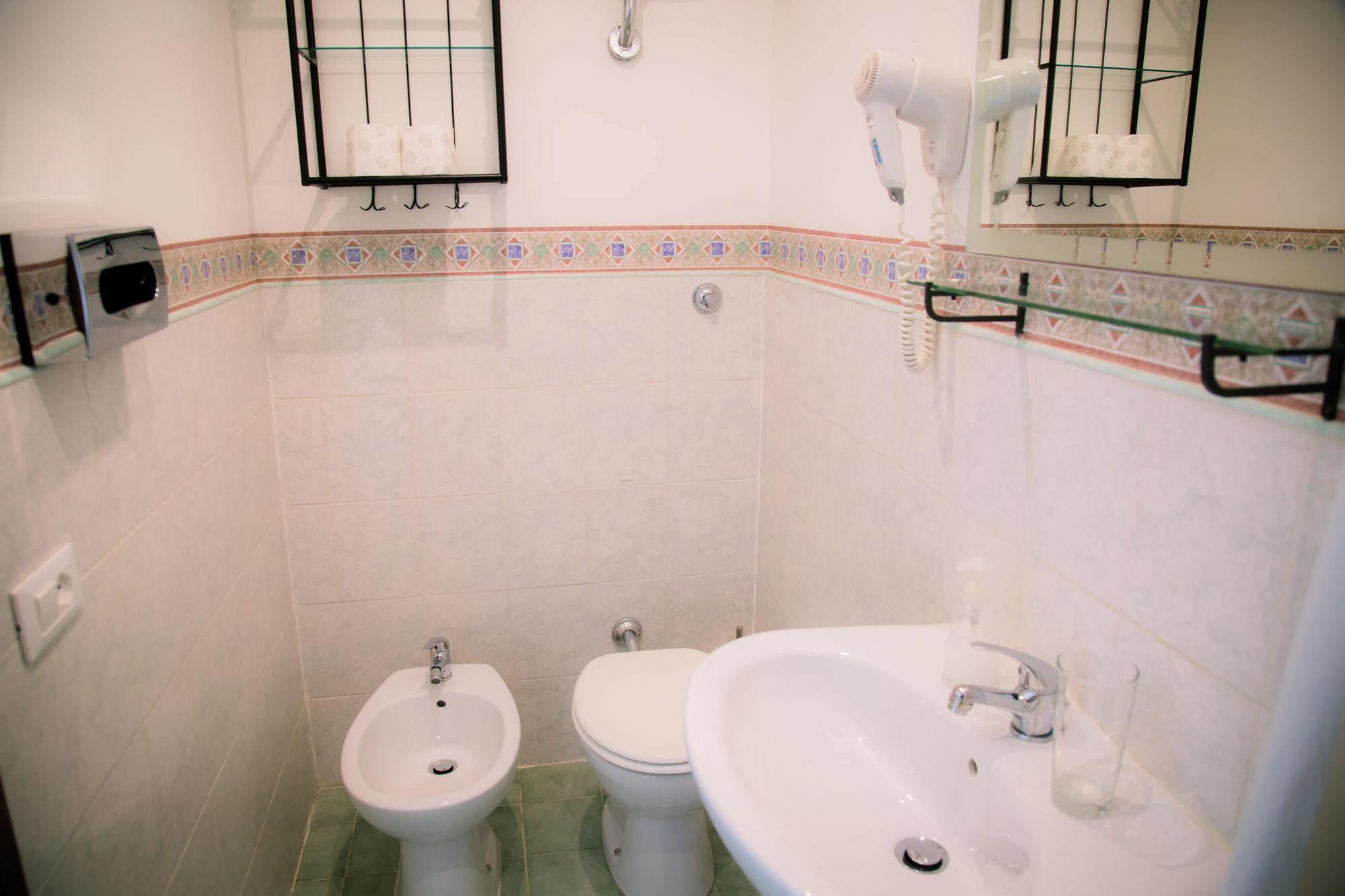 St. Peter Central Bed & Breakfast 2*